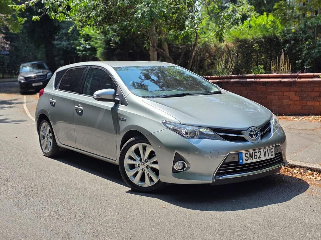 2013 Toyota Auris